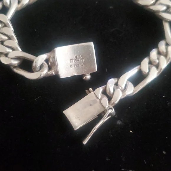 Men's Heavy 925 Sterling Figaro Link Chain Bracelet 48.9 grms - Picture 5 of 13